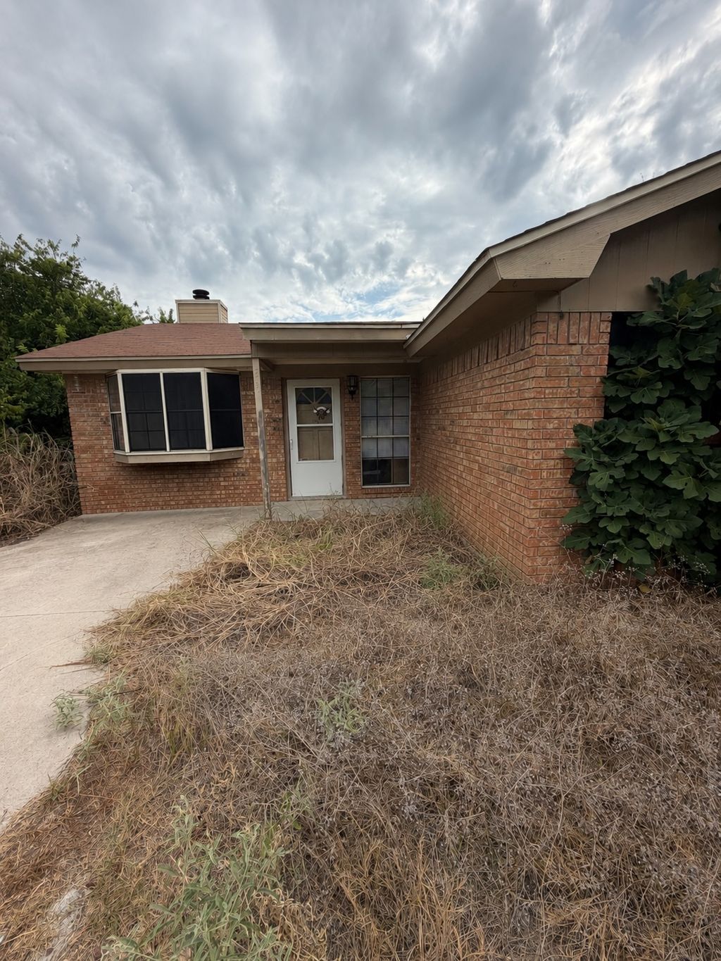 285 Pecos Lane, Kempner