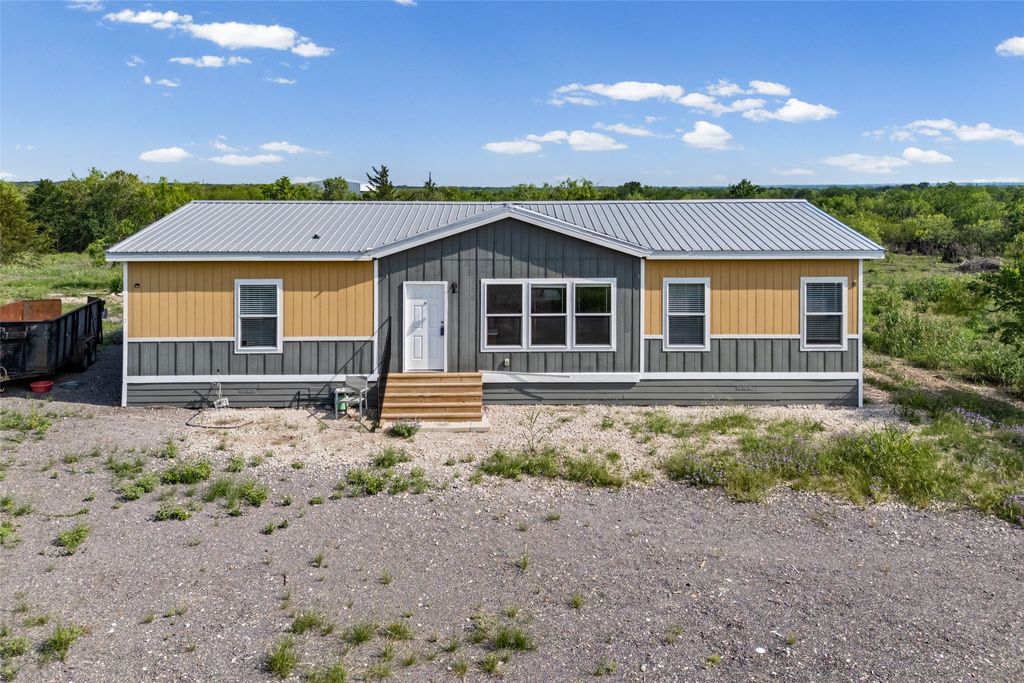 3882 Dry Creek Road, Lockhart