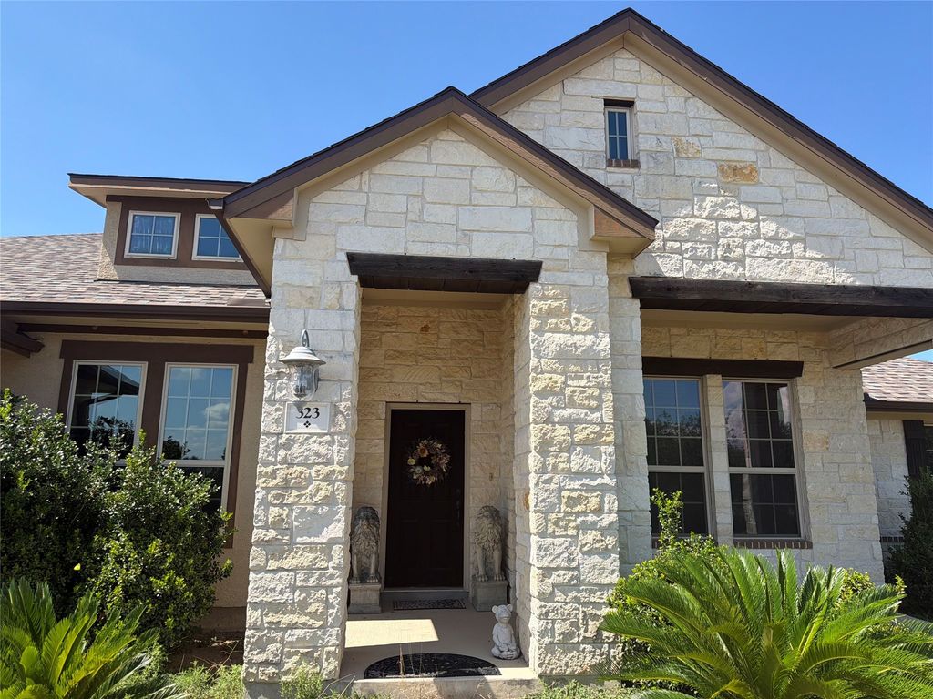 323 Mill Run, New Braunfels