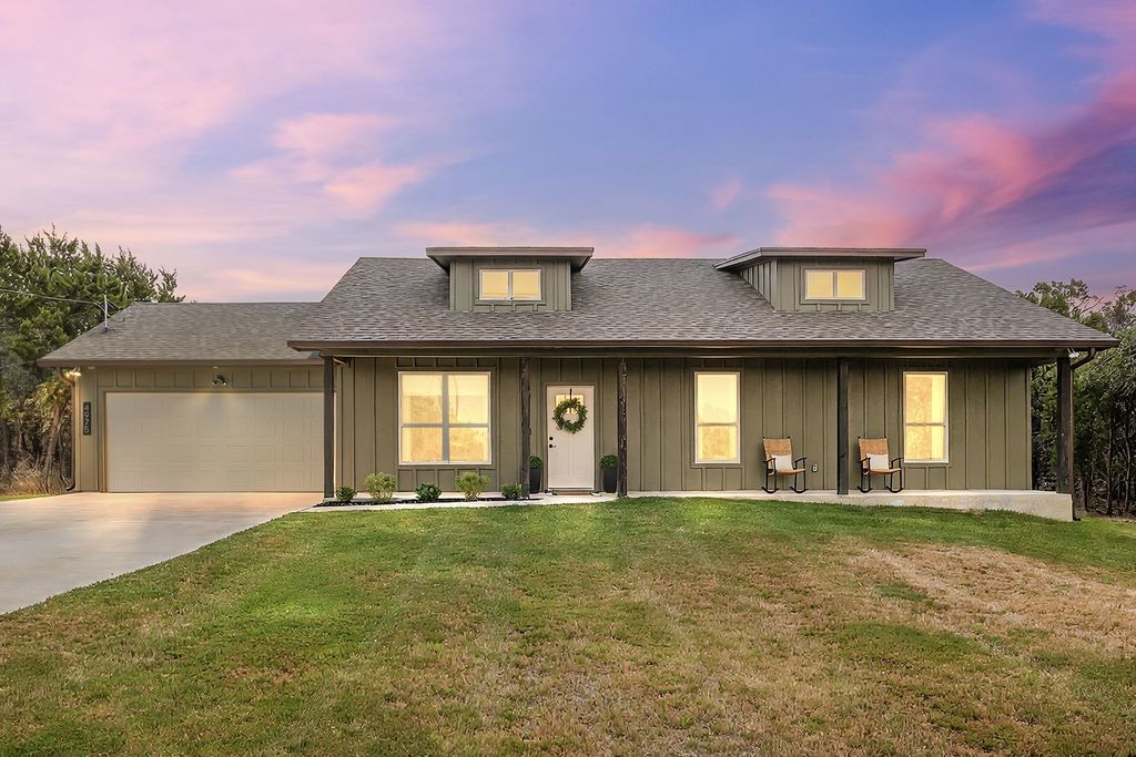 4975 Goliad Drive, Temple