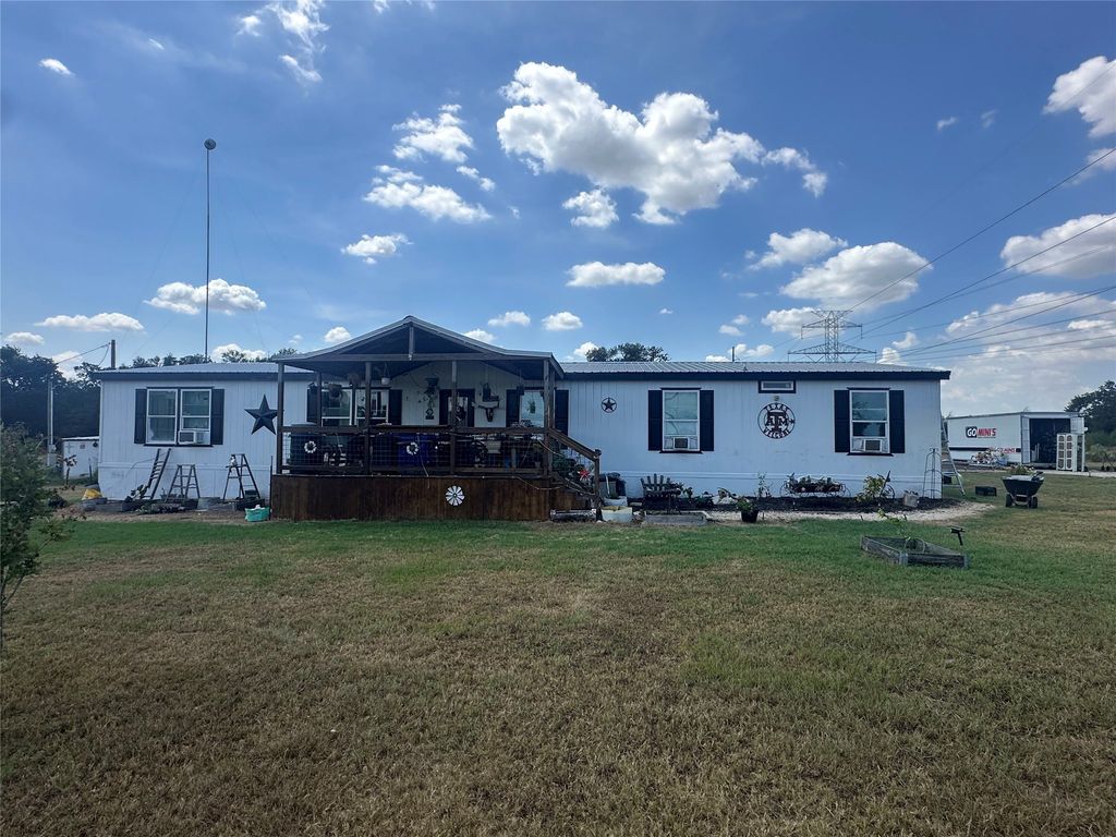 2281 County Road 458, Thorndale
