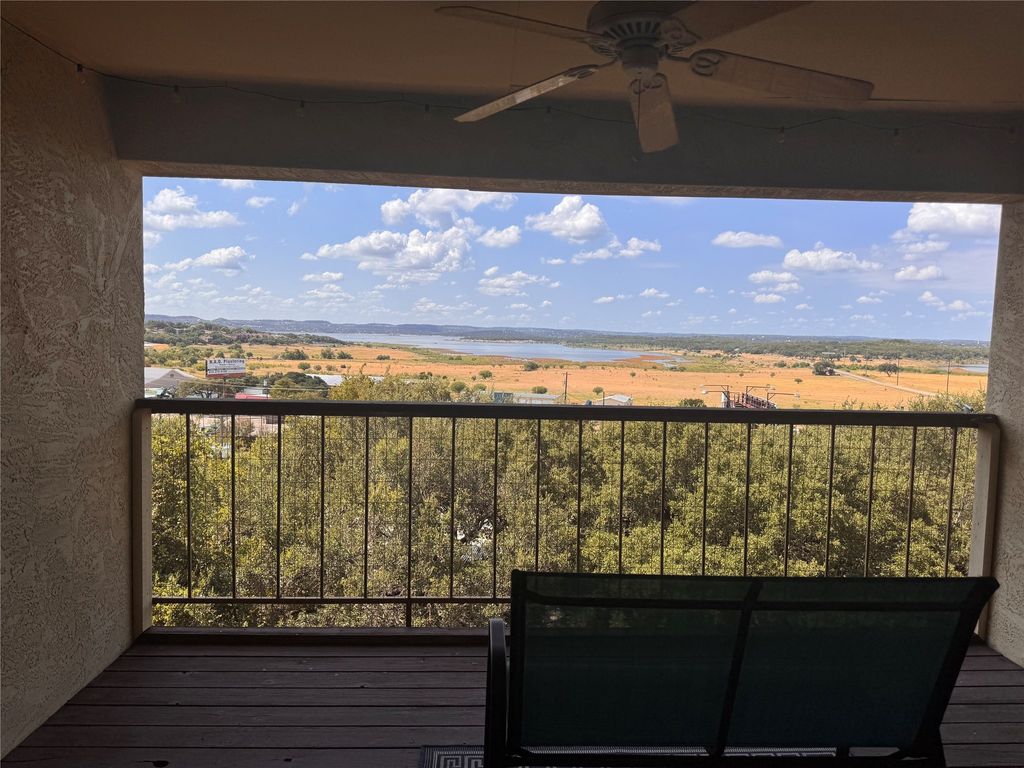 1256 Cougar Drive 6, Canyon Lake