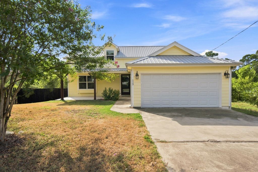 113 Lei Court, Bastrop