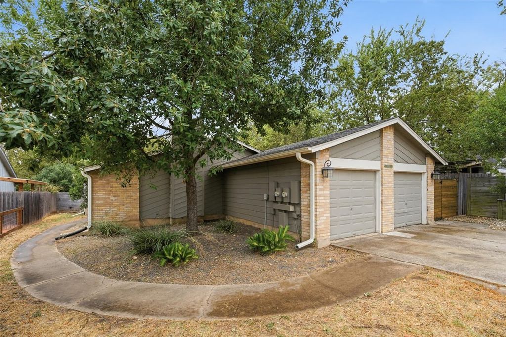 6713 West Gate Boulevard A, Austin