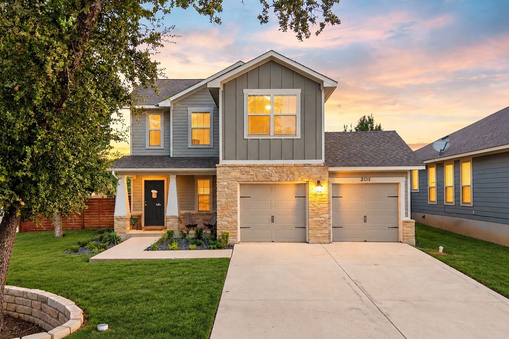201 Trellis Boulevard, Leander