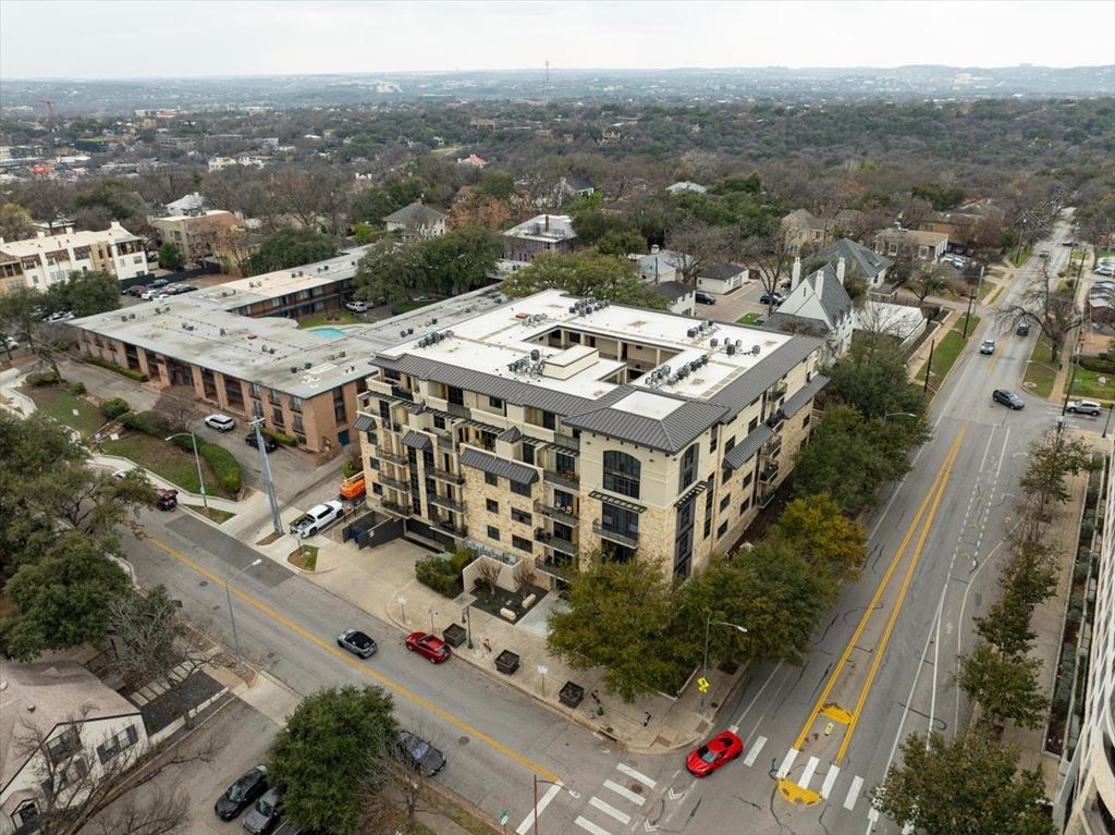 1812 West Avenue 404, Austin