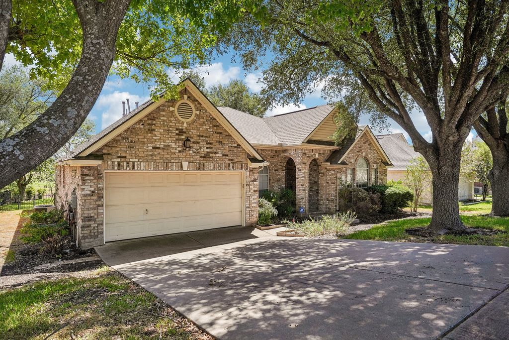 19413 Kennemer Drive, Pflugerville