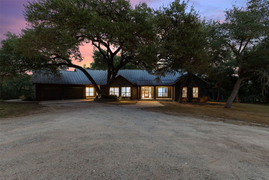 412 Rancho Grande Drive, Wimberley
