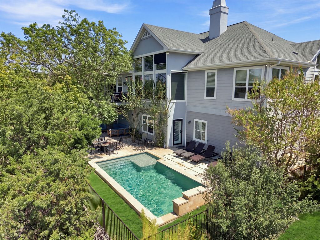 3300 Constitution Drive, Lago Vista