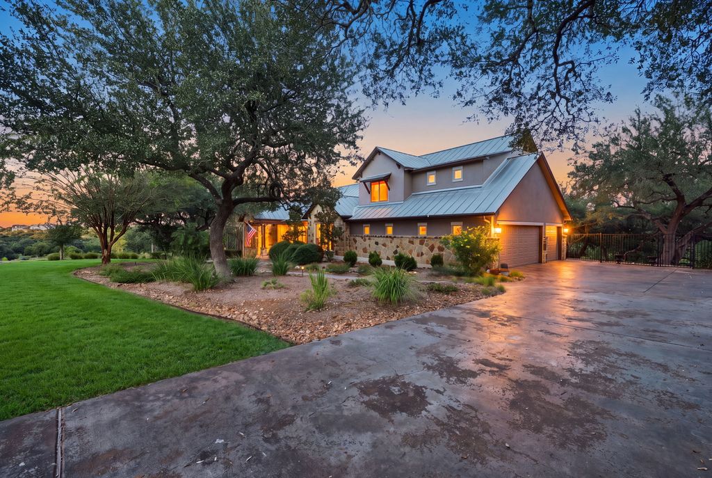 3555 Comal Springs, Canyon Lake
