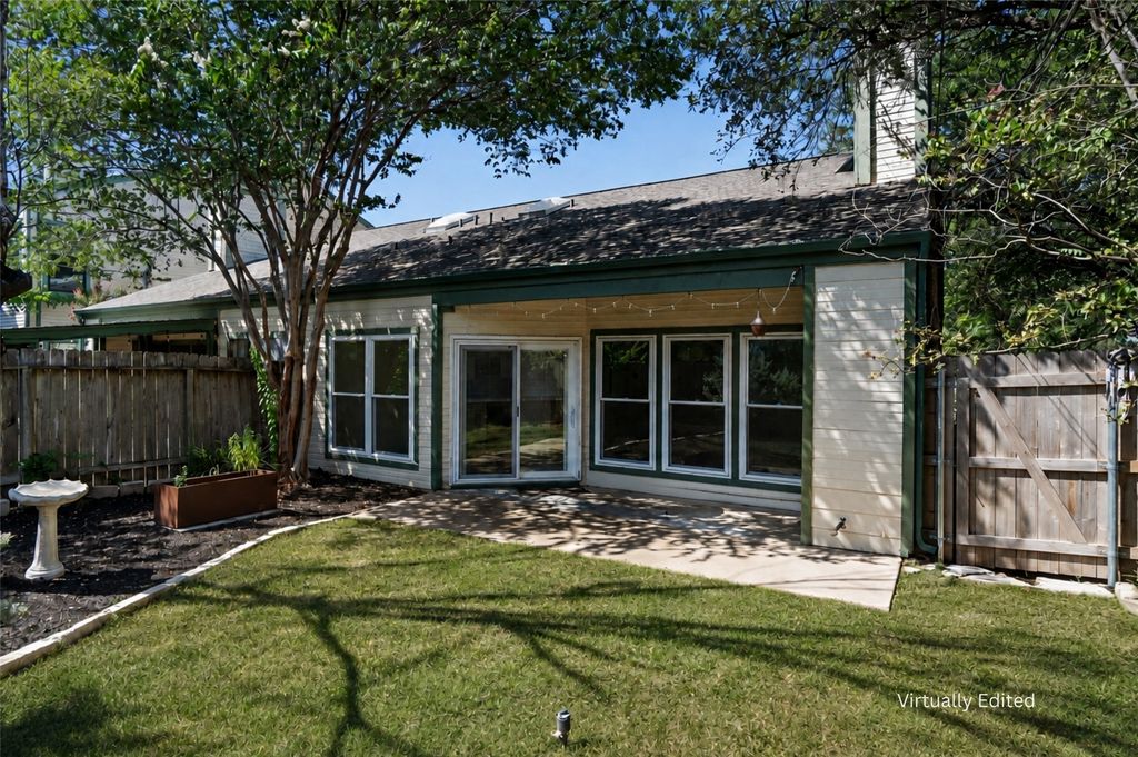 6501 Columbia Oaks Court 10, Austin