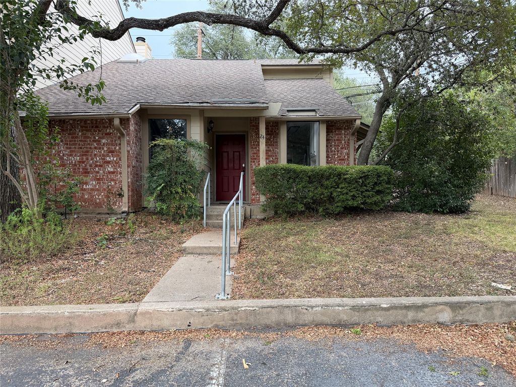 3801 Menchaca Road 24, Austin