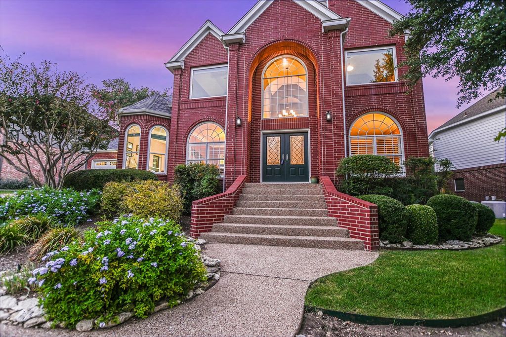 2302 Cliffs Edge Drive, Austin