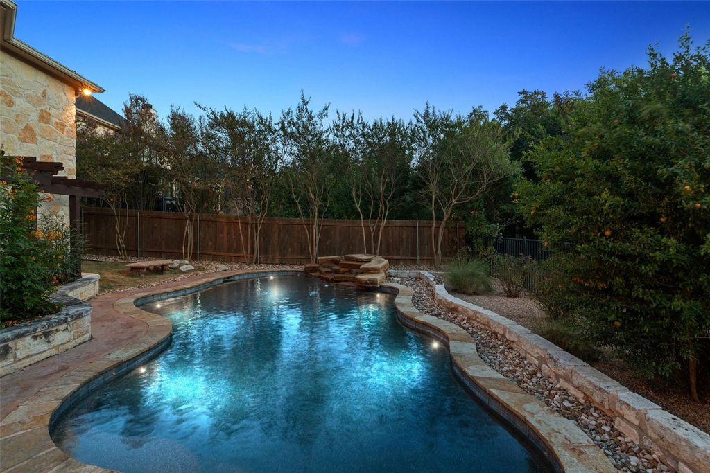 581 Aspen Drive, Austin