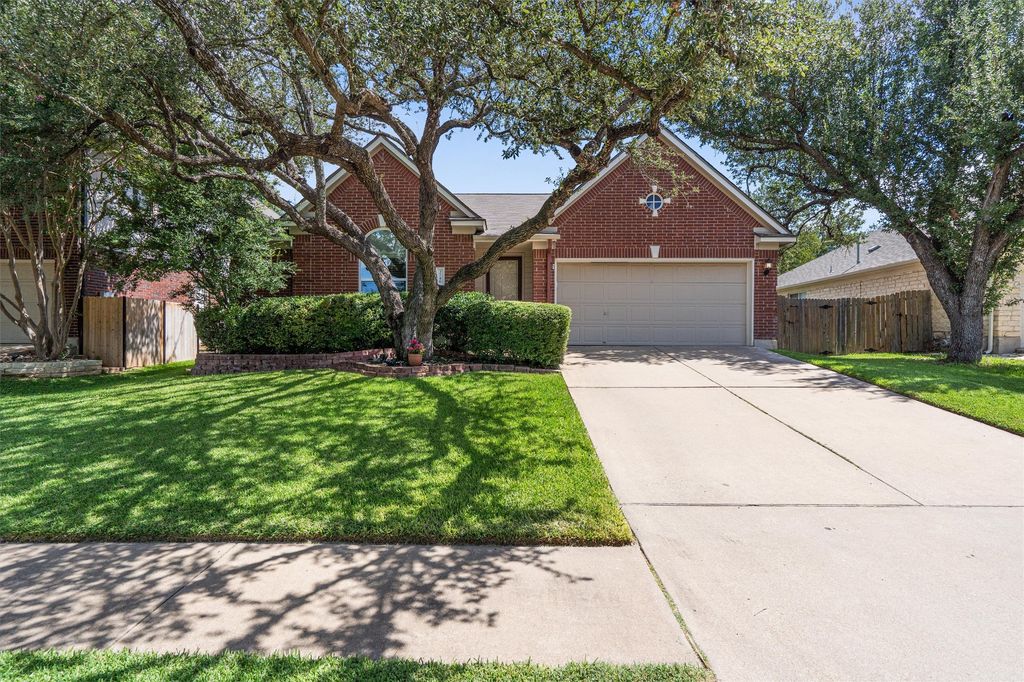 3746 Newland Drive, Round Rock