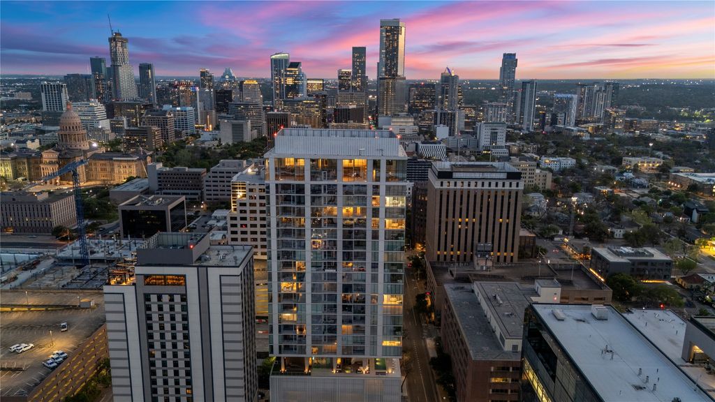 313 W 17th Street 2406, Austin