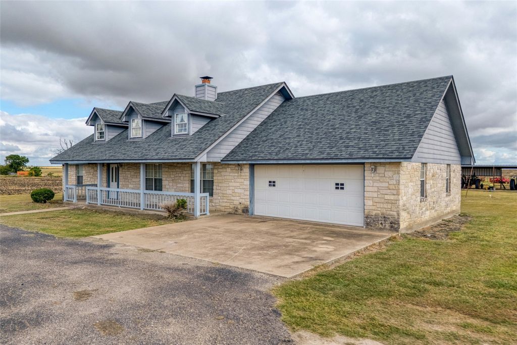 615 County Road 357, Granger
