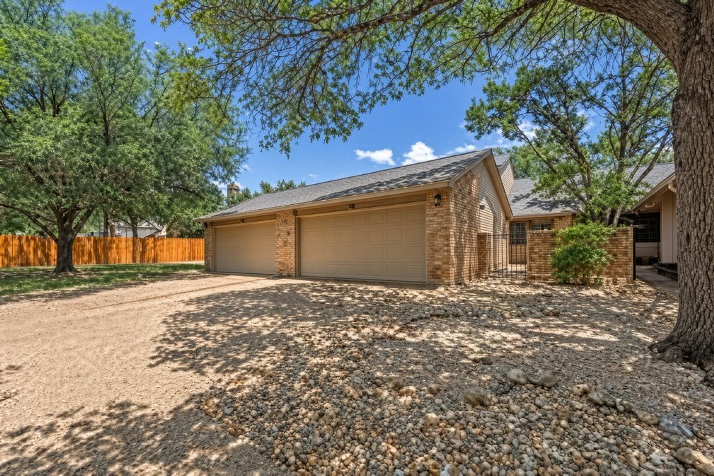 7205 Waldon Drive N208, Austin
