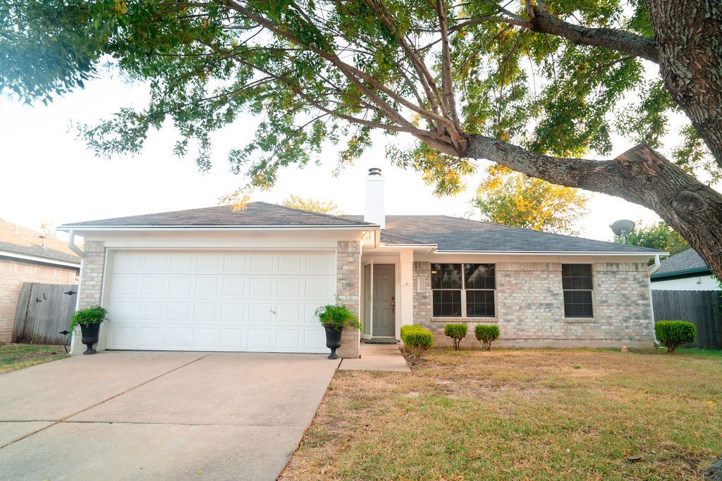 2210 Clayton Way, Cedar Park