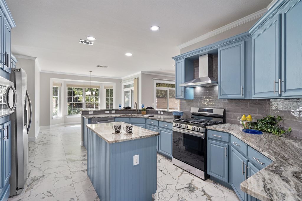 302 Armstrong Drive, Georgetown