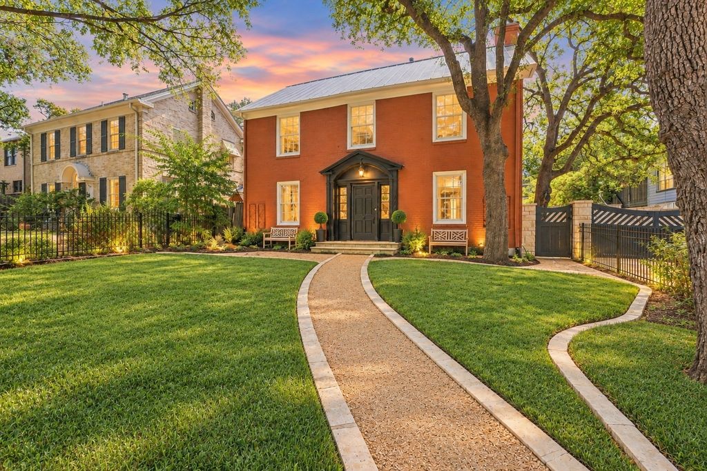 1407 Hartford Road, Austin