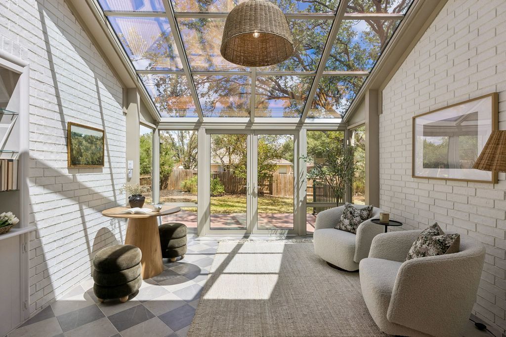 11205 Readvill Lane, Austin