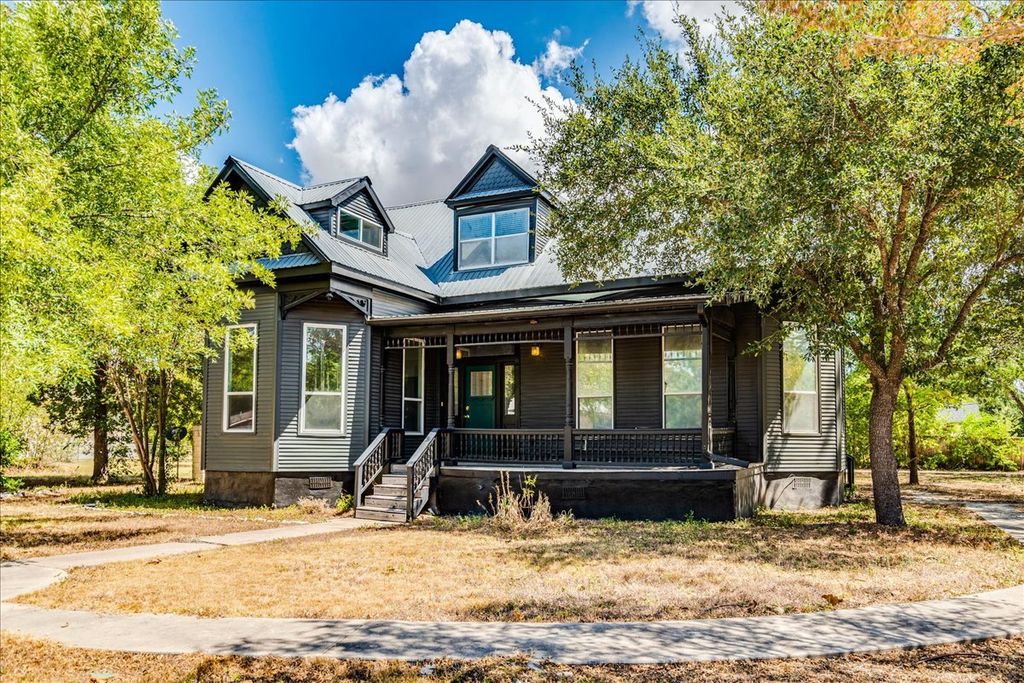 302 N Fm 1660 Highway, Hutto
