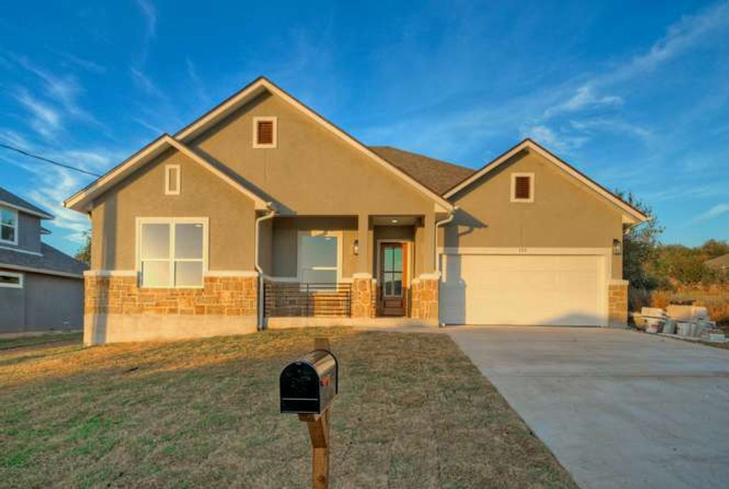 150 Waimanalo Lane, Bastrop