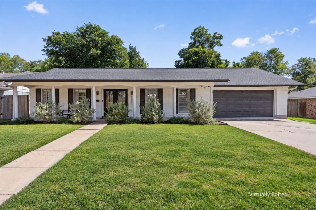5507 Claymoor Drive, Austin