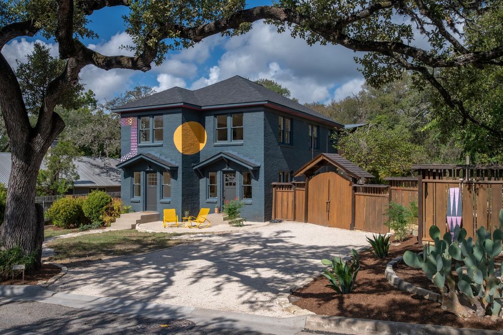 2300 Rae Dell Avenue, Austin