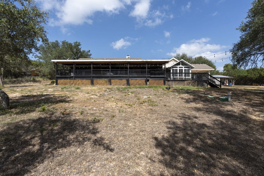 519 Eden Ranch Dr, Canyon Lake