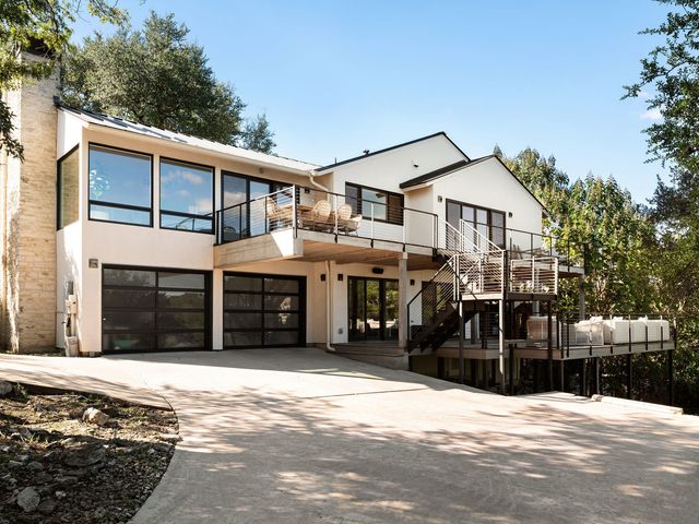 Residential Real Estate for Sale located in the neighborhood of Westlake Highlands Sec 08 Amd, on  in the city of Austin, TX