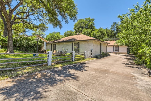 3404 South Oak Drive, Austin
