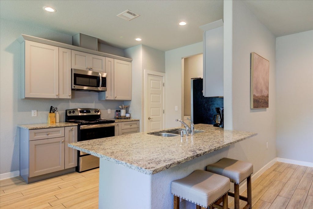 21414 Santa Carlo Avenue, Lago Vista