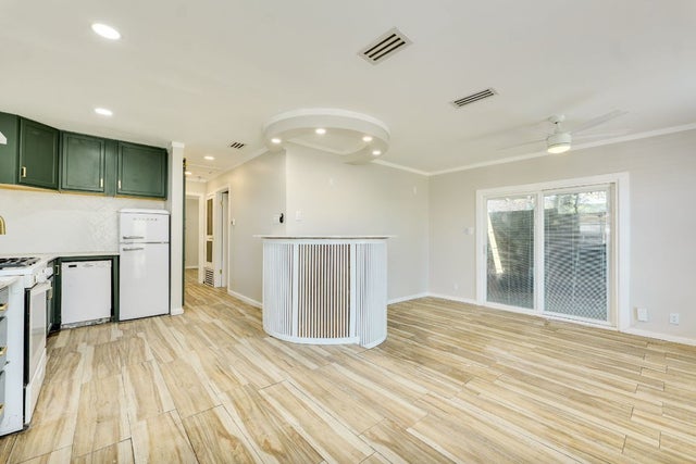 2410 Audubon Place, Austin