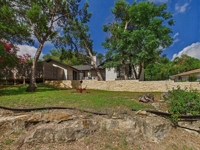 6108 Shadow Valley Drive A & B, Austin