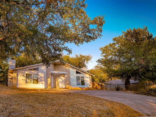 5401 Atascosa Drive, Austin