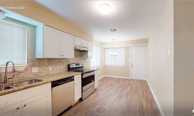 900 Fieldwood Drive, Austin