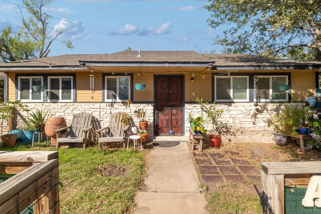 5806 Cherry Park, Austin