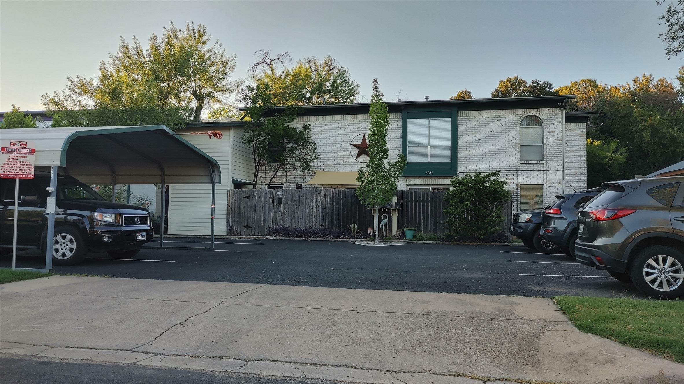 Photo of Listing #1614060