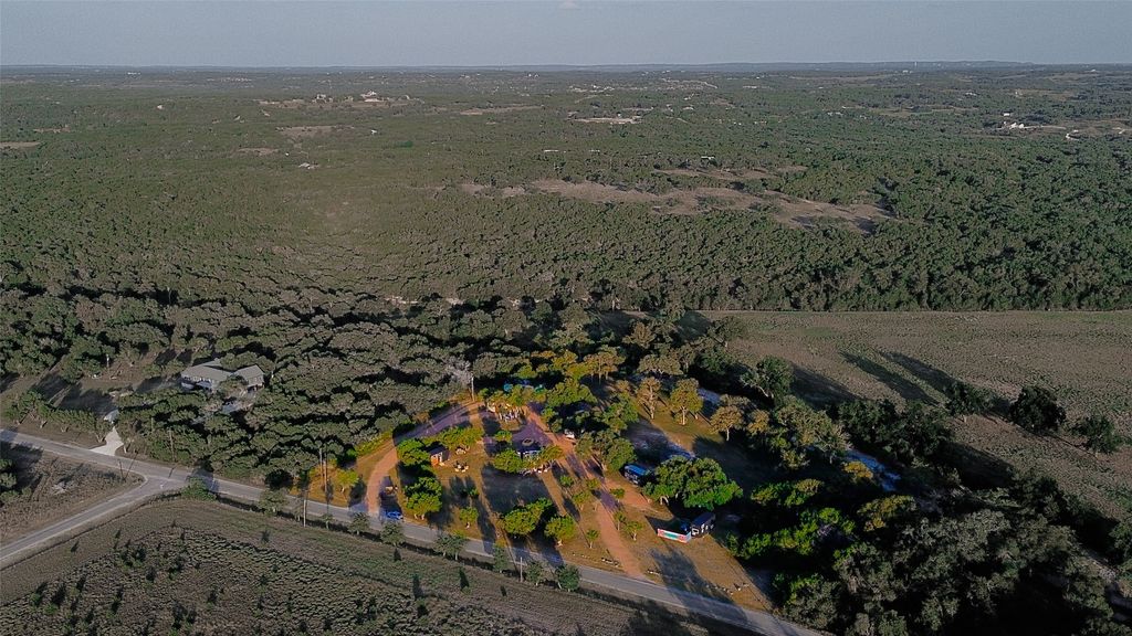 1156 Narrows Road, Blanco