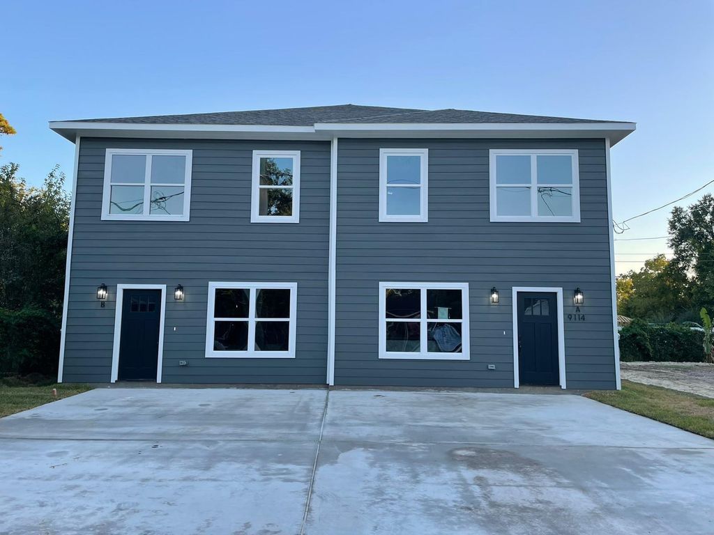 9114 Caddo Road A & B, Houston