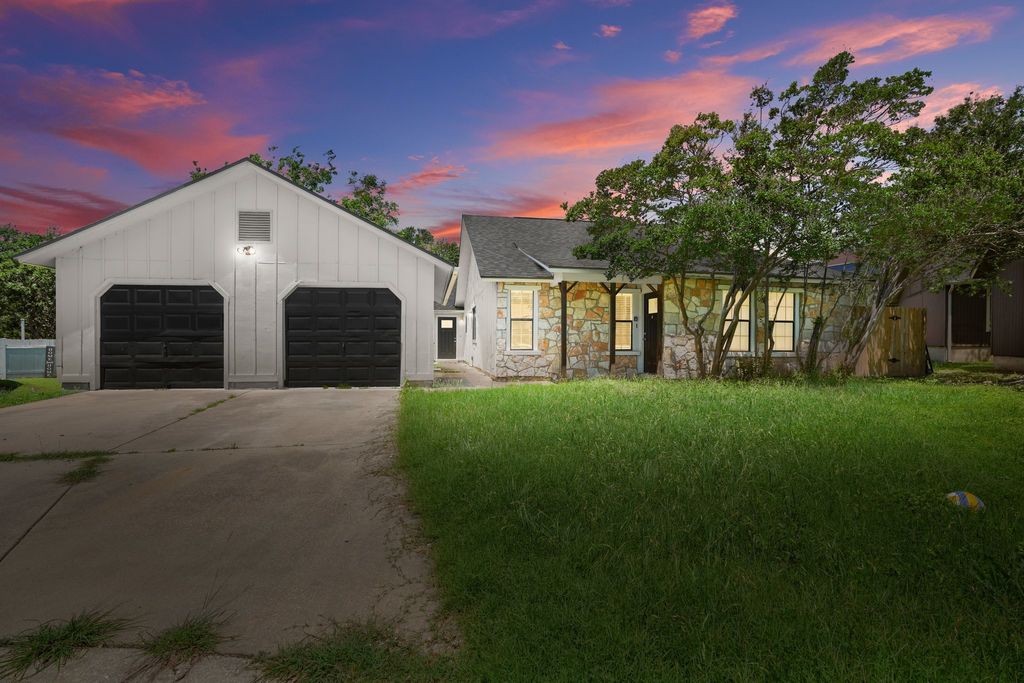 1606 Dale Cove, Round Rock