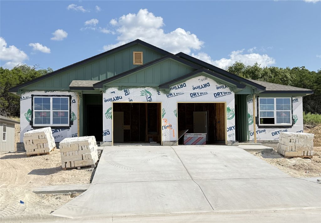 321 Rain Dance Trail, Copperas Cove