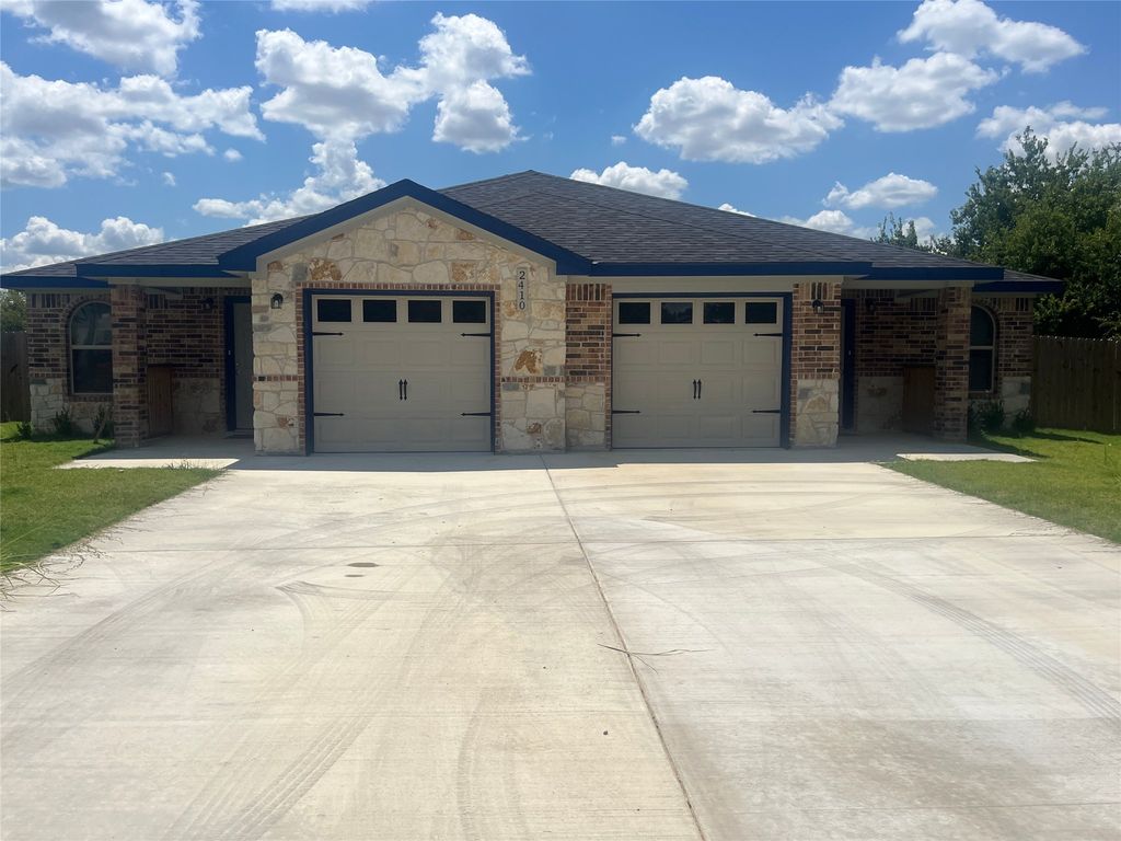 2410 Westcliff Road, Killeen