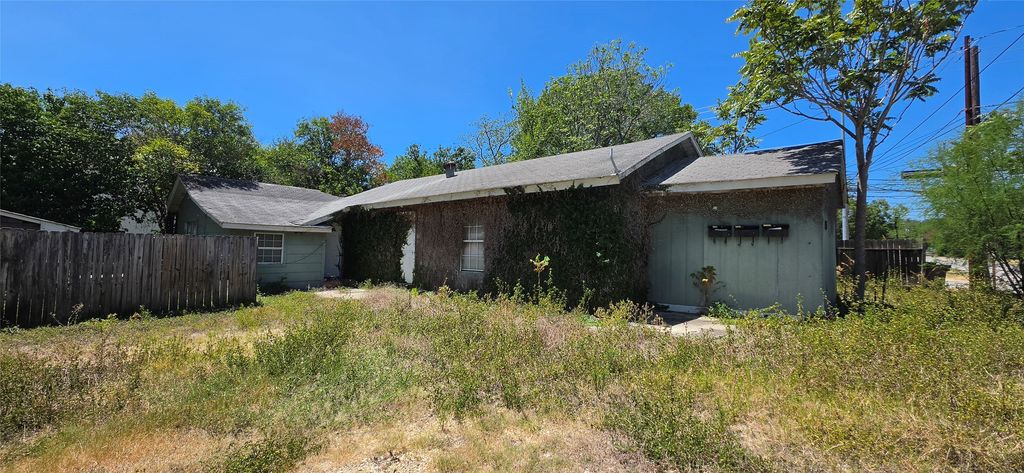 125 S Bishop Street, San Marcos