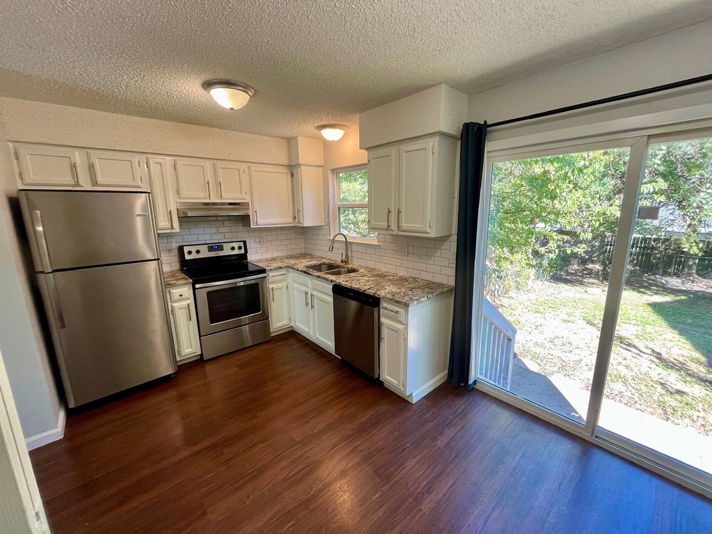 122 Hillside Drive, Elgin
