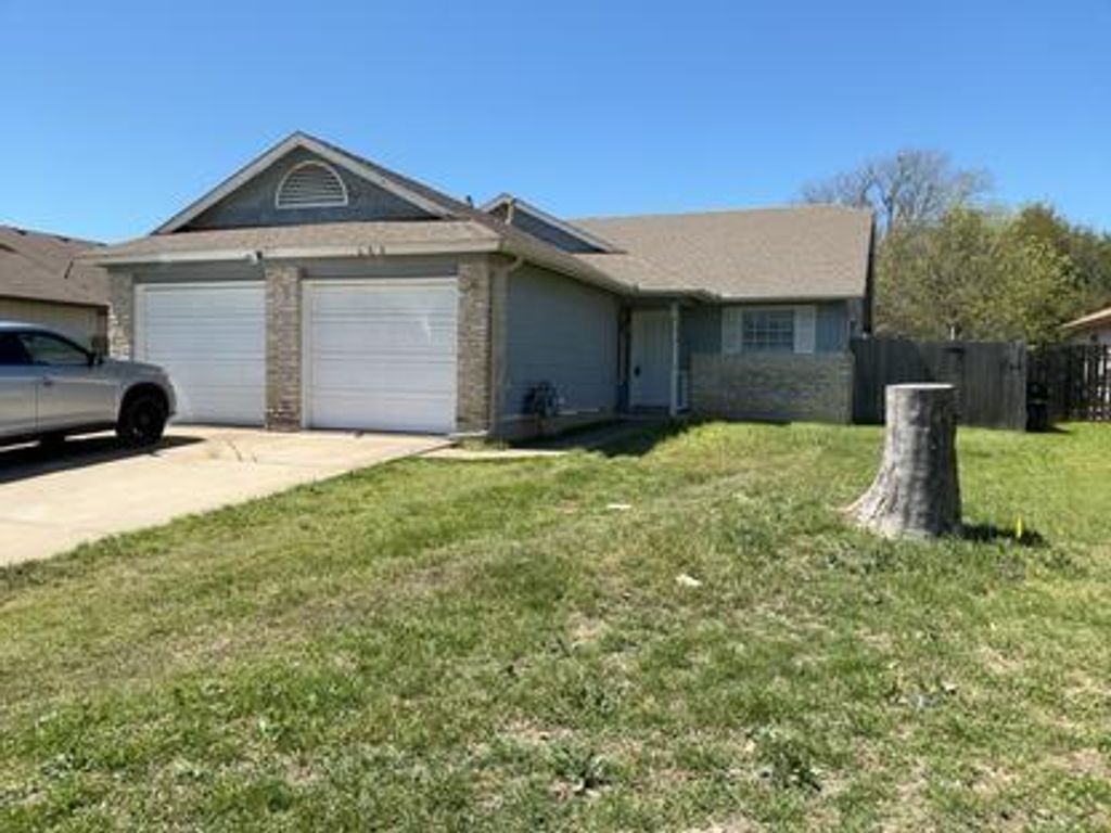 610/608 Greenlawn Boulevard, Round Rock