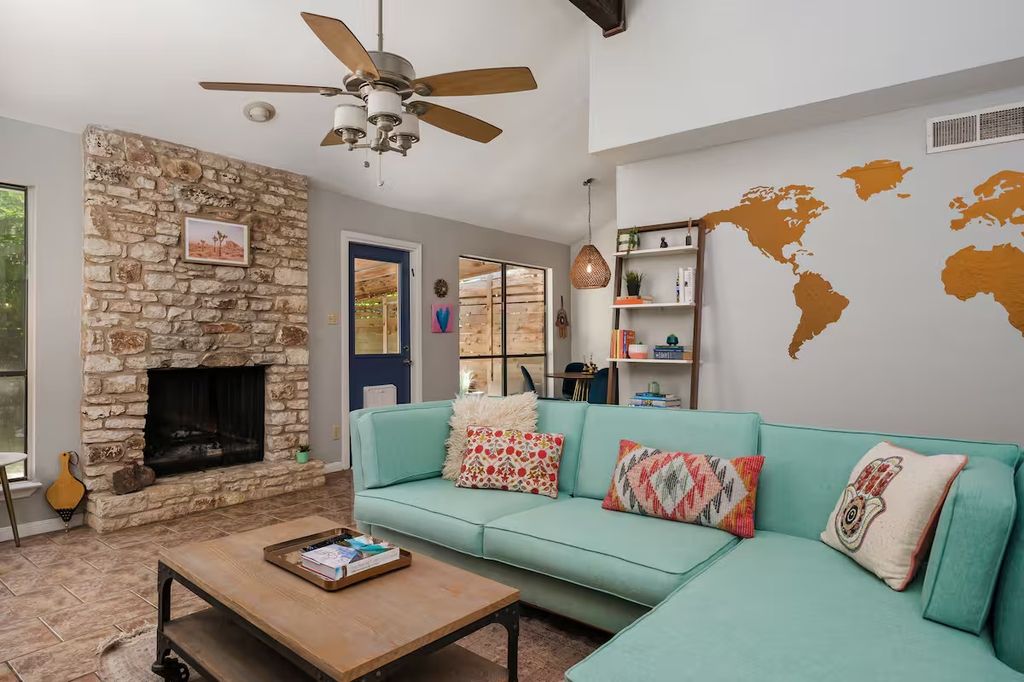 1127 Hollow Creek Drive A And B, Austin