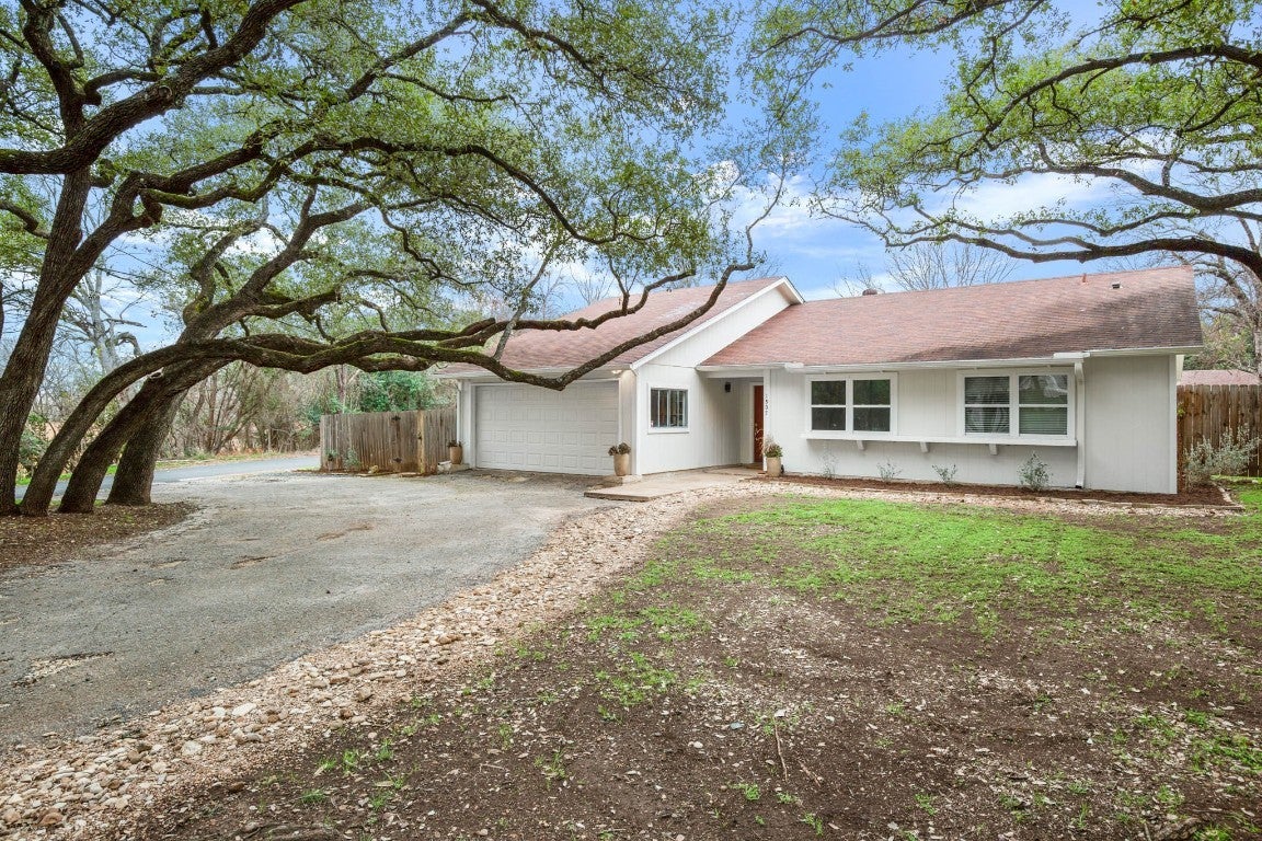 Photo of Listing #8887227